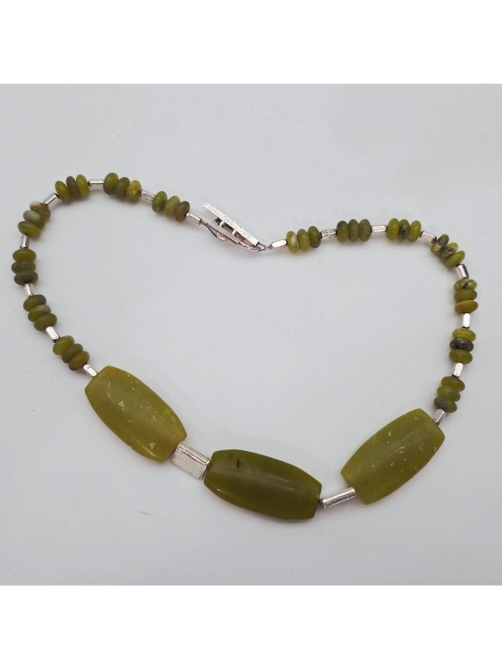 Jade Beaded Necklace Large Oblong Beads & Sterling Accents Toggle Clasp Unique - Picture 4 of 6